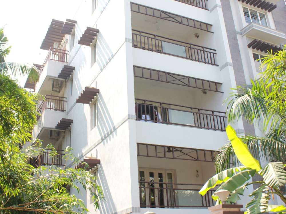 4BHK-Apartment-for-Rent-in-BoatClub-Chennai-1