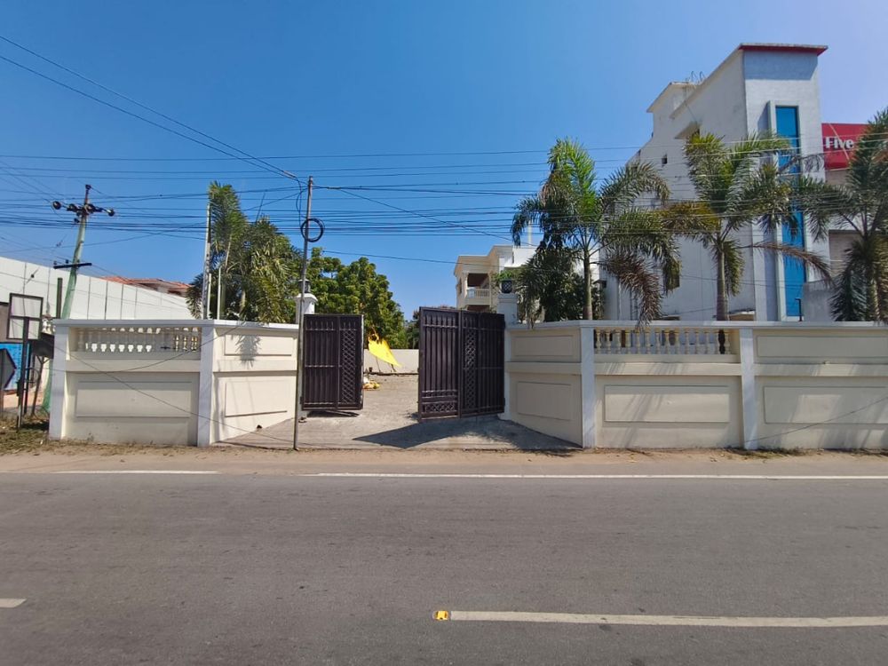 BTS-Commercial-Property-for-Rent-in-ECR-1