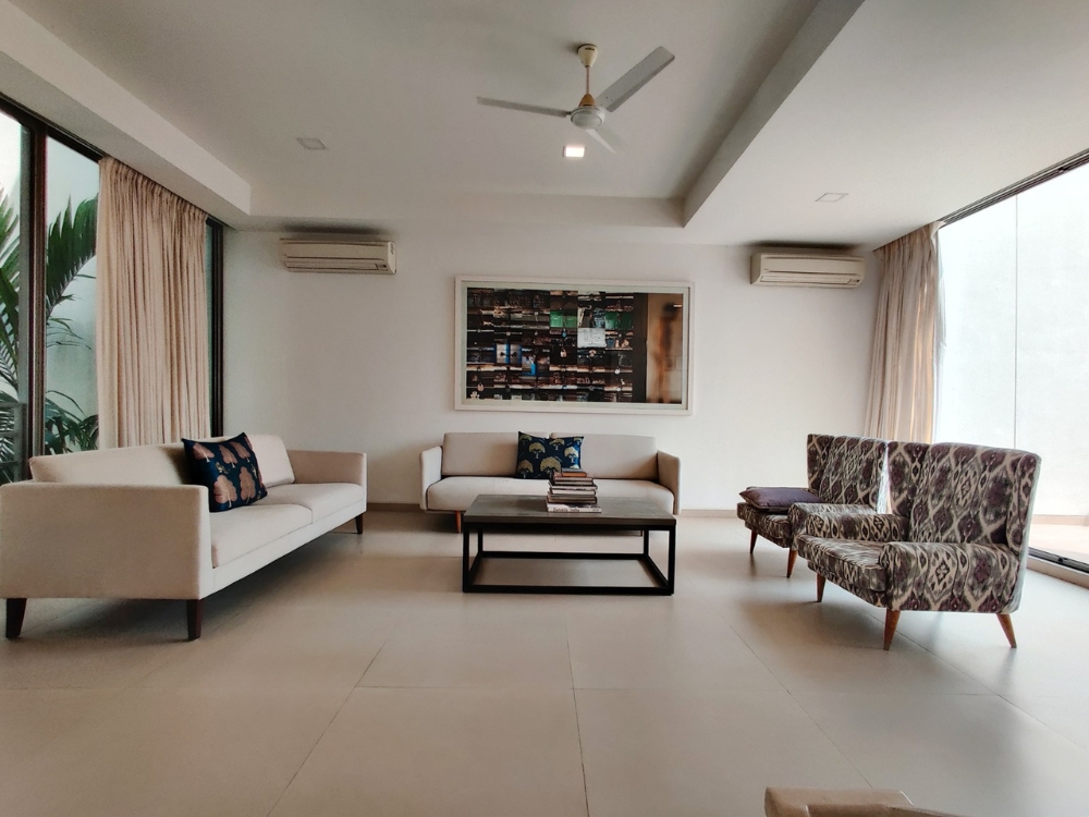 4BHK-Row-House-for-Sale-in-Neelankarai-1