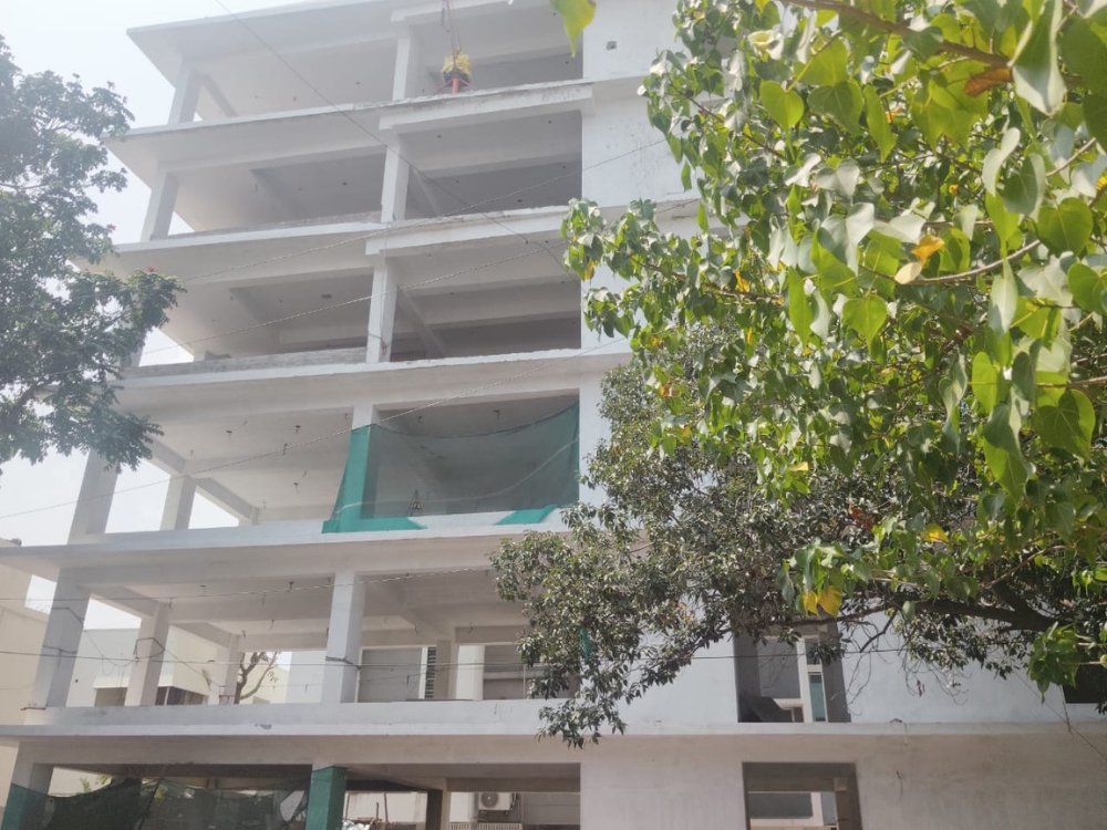Commercial-Property-for-Rent-in-Adyar-1